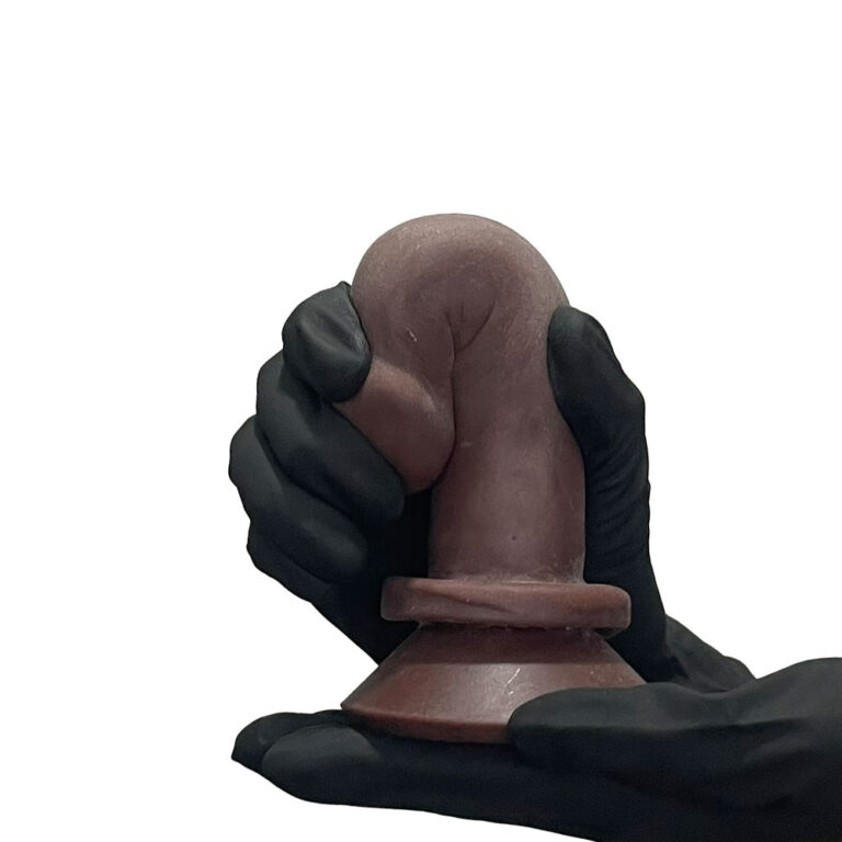 Pênis Médio 15,5cm x 3,5cm Realista Cyberskin Marrom com Ventosa - Imagem 12