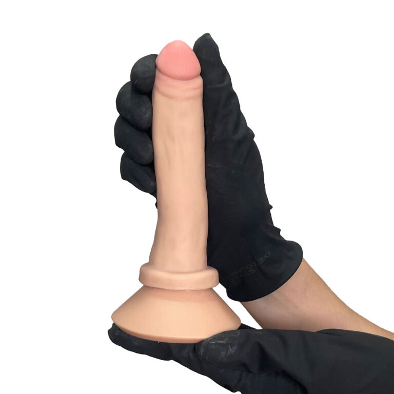 Pênis Pequeno 14cm x 2,5cm Realista Cyberskin Bege com Ventosa - Imagem 4