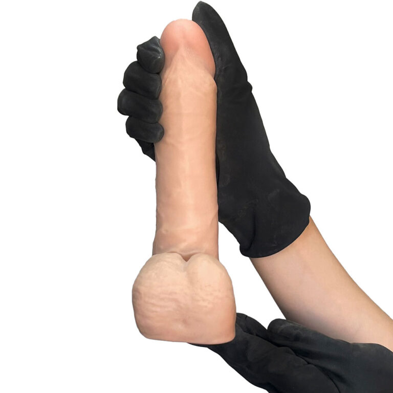 Pênis Médio 17cm x 4cm Realista Cyberskin Bege com Vibro e Escroto - Imagem 7