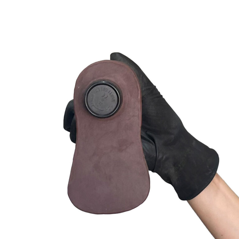 Pênis Grande 19,5cm x 4,5cm Realista Cyberskin Marrom com Vibro e Escroto - Imagem 14
