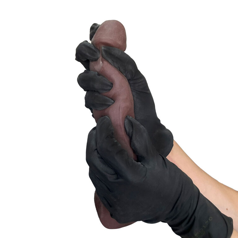 Pênis Grande 19,5cm x 4,5cm Realista Cyberskin Marrom com Vibro e Escroto - Imagem 16