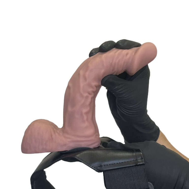Cinta Peniana Cyberskin com Vértebra Interna 20,5cm x 4cm - Imagem 7
