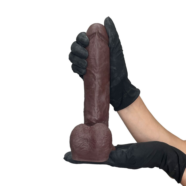 Pênis Grande 19,5cmx 4cm Recarregável com Vibração e Controle Remoto Realista Cyberskin Marrom com Ventosa e Escroto - Imagem 6