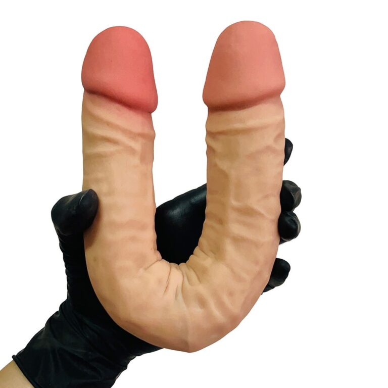 Pênis Duas Pontas / Duas Cabeças 35cmx4cm (17,5cm cada lado) Cyberskin Bege - Imagem 13