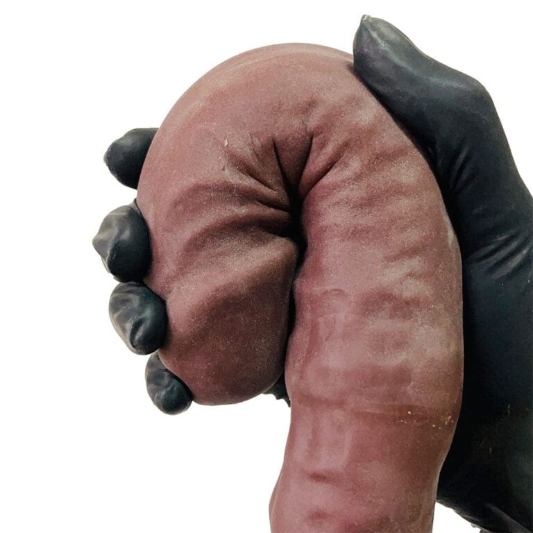 Pênis Duas Pontas / Duas Cabeças 35cmx4cm (17,5cm cada lado) Cyberskin Marrom - Imagem 14