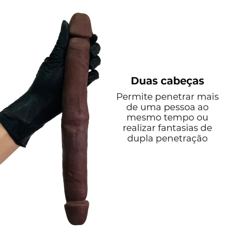 Pênis Duas Pontas / Duas Cabeças 31cmx3,5cm (15,5cm cada lado) Cyberskin Marrom - Imagem 5