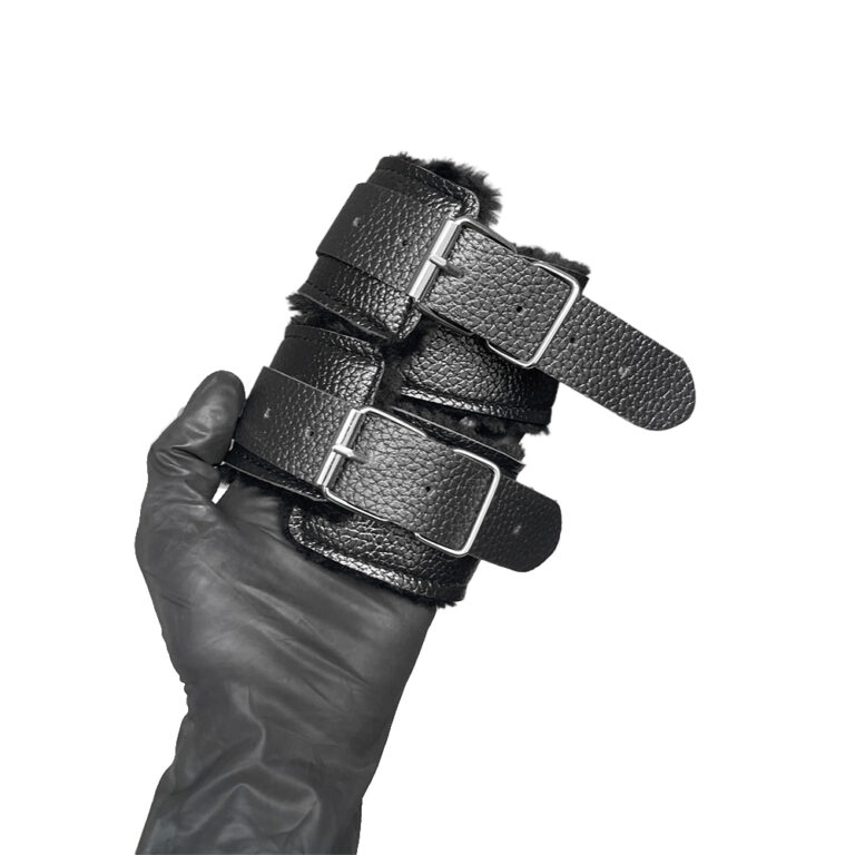 Kit Sado em Pelúcia e Fivelas com 9 itens Preto - Imagem 5