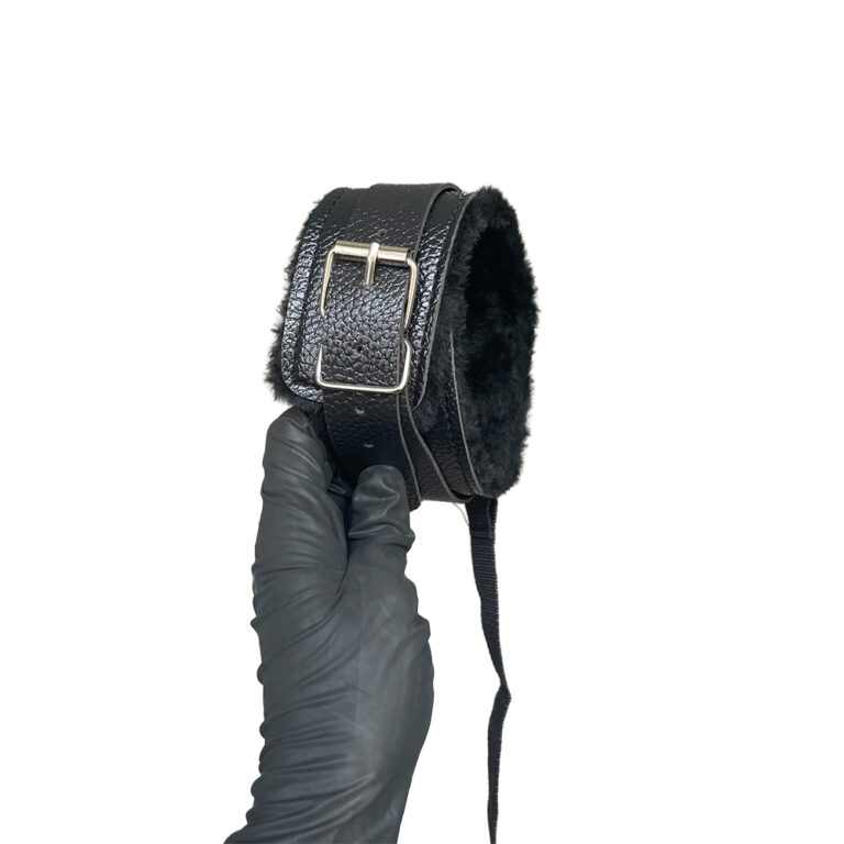 Kit Sado em Pelúcia e Fivelas com 9 itens Preto - Imagem 16