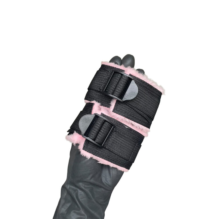 Kit Sado em Pelúcia com 9 itens Preto e Rosa - Imagem 13
