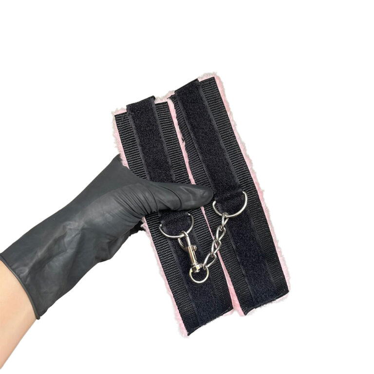 Kit Sado em Pelúcia e Velcro com 6 itens Preto e Rosa - Imagem 9