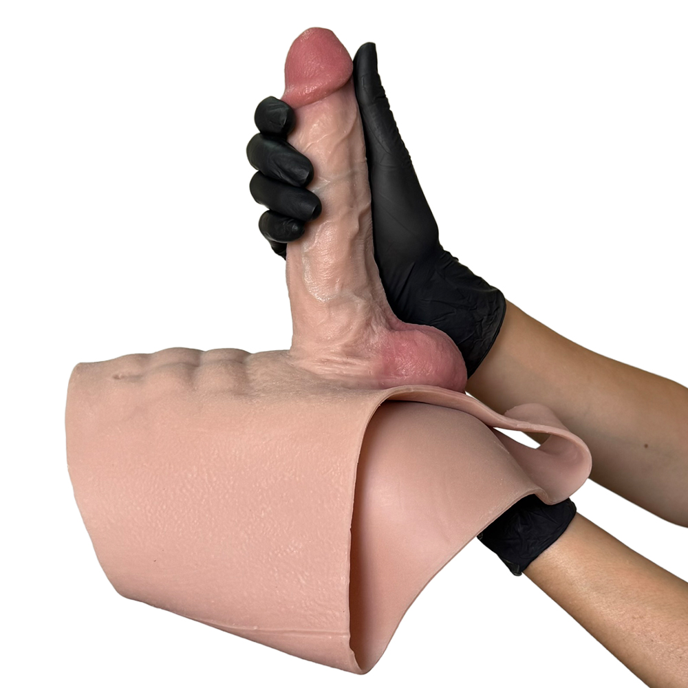 Cinta Peniana Segunda Pele em Silicone com Prótese Realista 16cm x 4,8cm - Imagem 10