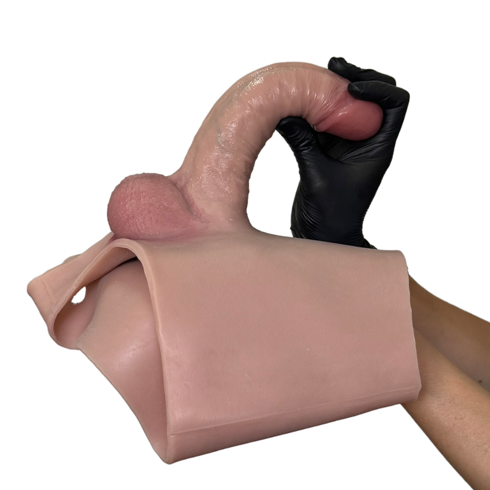 Cinta Peniana Segunda Pele em Silicone com Prótese Realista 17cm x 4,5cm - Imagem 12